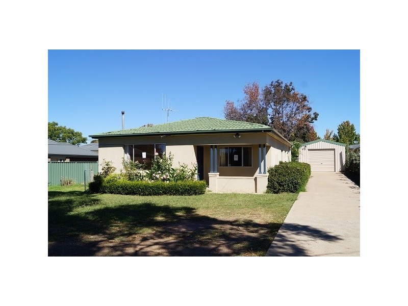 44 Franklin Road, Orange NSW 2800