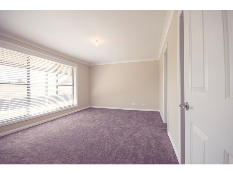 27 Centofanti Lane, Orange NSW 2800