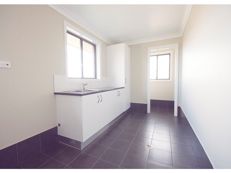 27 Centofanti Lane, Orange NSW 2800