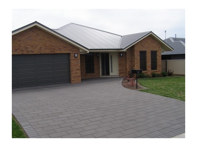 21 Pearl Court, Orange NSW 2800