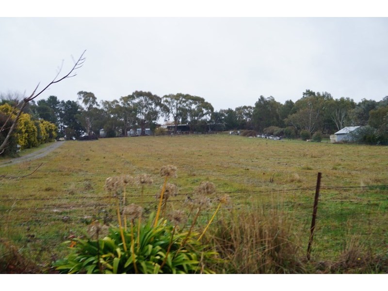 Part 381 Lower Lewis Ponds, Clifton Grove NSW 2800