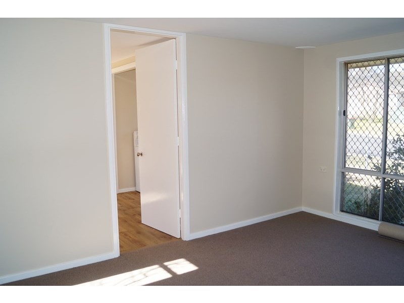 6 Weema Place, Orange NSW 2800