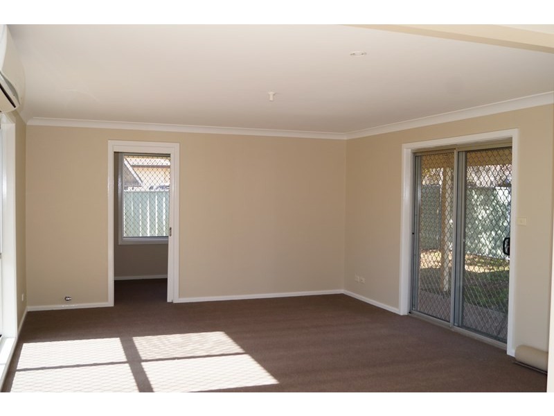 6 Weema Place, Orange NSW 2800