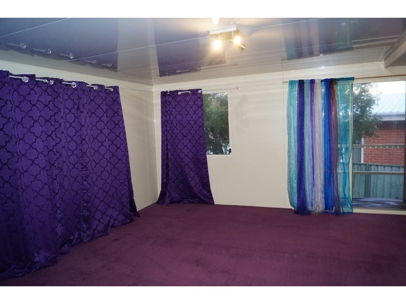 7 Nioka Place, Orange NSW 2800