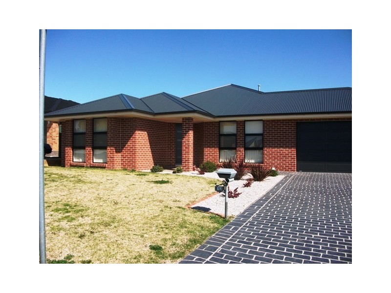 13 Catania Street, Orange NSW 2800