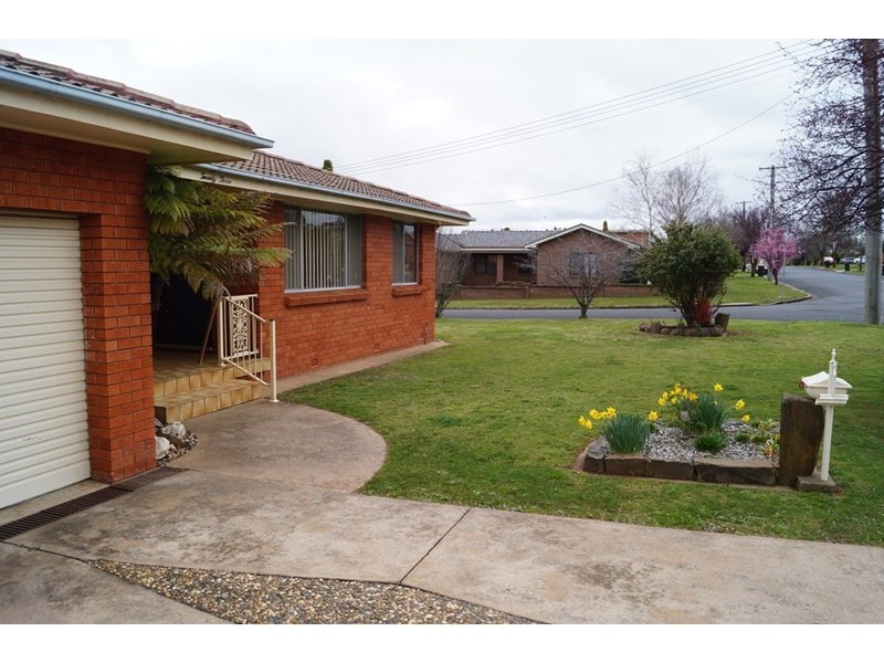 23 Paling Street, Orange NSW 2800