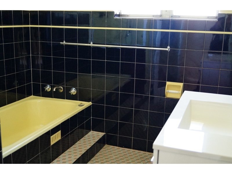 136 Gardiner Road, Orange NSW 2800
