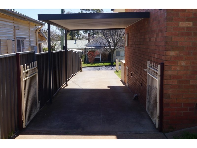 136 Gardiner Road, Orange NSW 2800