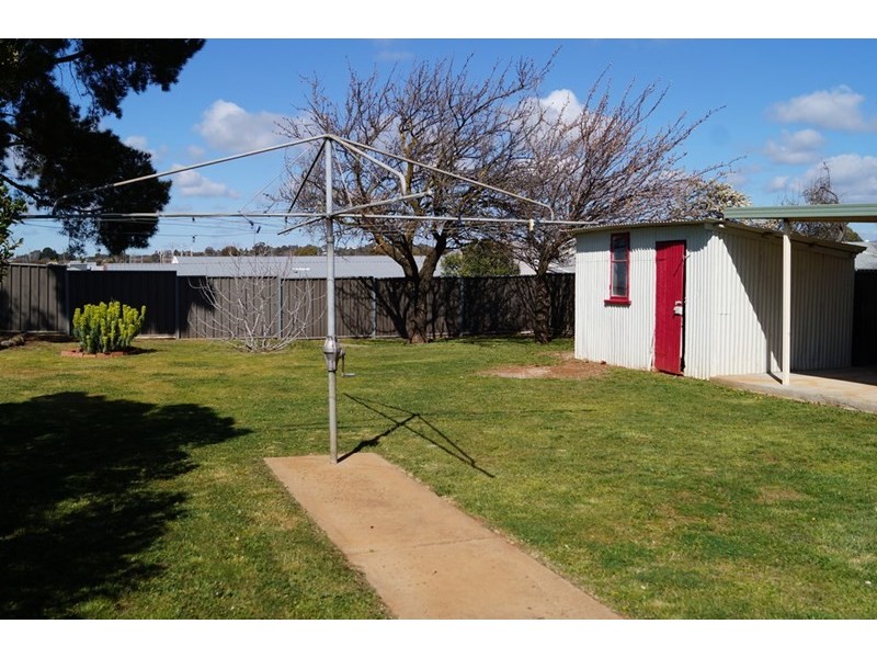 136 Gardiner Road, Orange NSW 2800