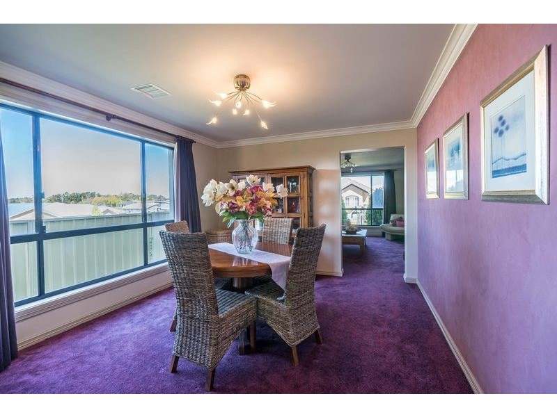 32 Stirling Avenue, Orange NSW 2800