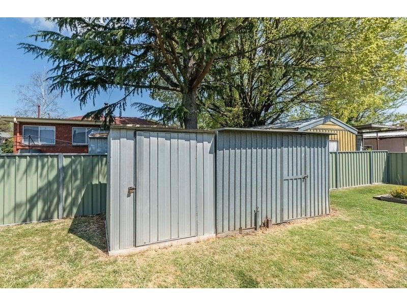 18 Icely Road, Orange NSW 2800