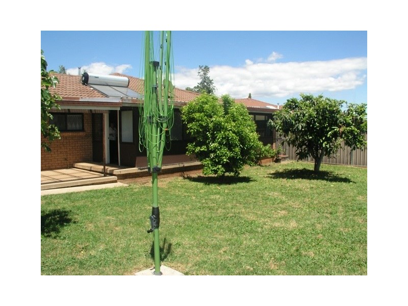 17 Namatrjia Crescent, Orange NSW 2800