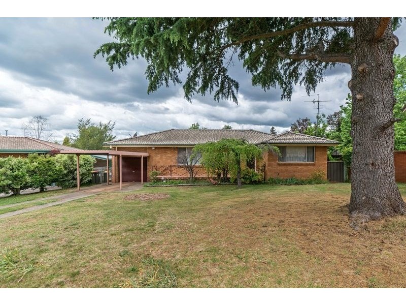 7 Regency Place, Orange NSW 2800