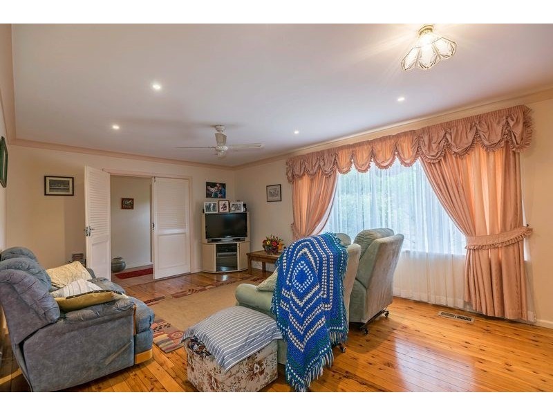 7 Regency Place, Orange NSW 2800