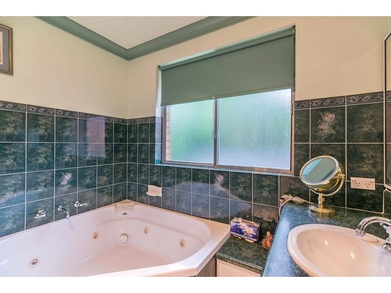 7 Regency Place, Orange NSW 2800