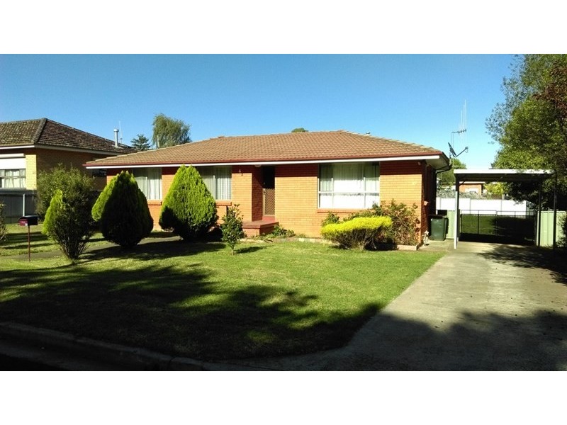 65 Park Street, Orange NSW 2800