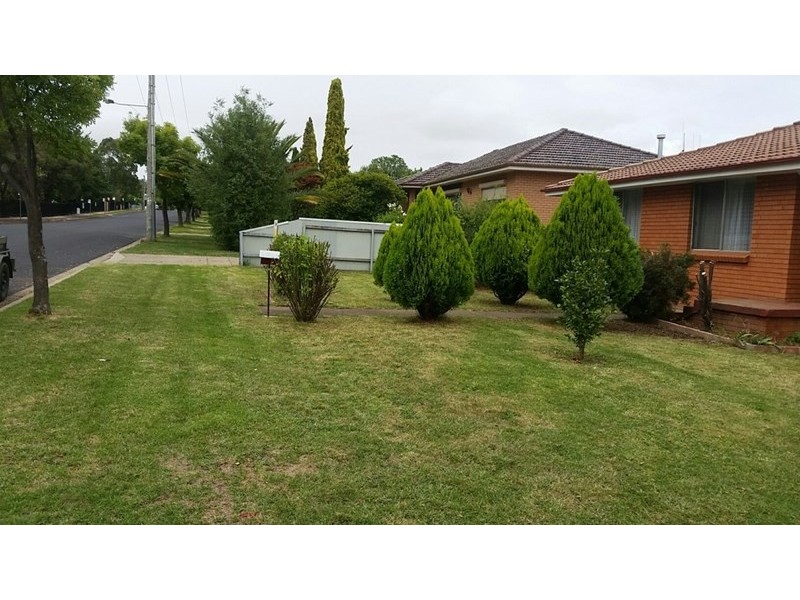 65 Park Street, Orange NSW 2800