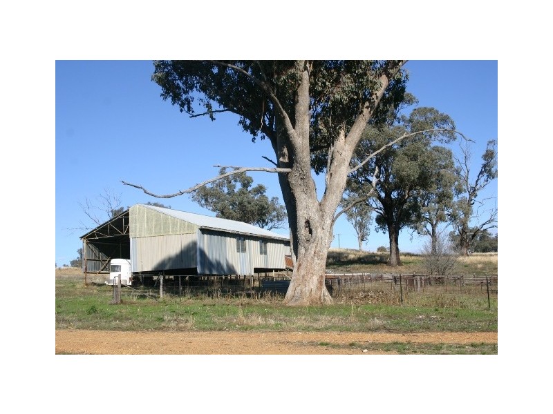 “Devanah” Mousehole Lane, Orange NSW 2800