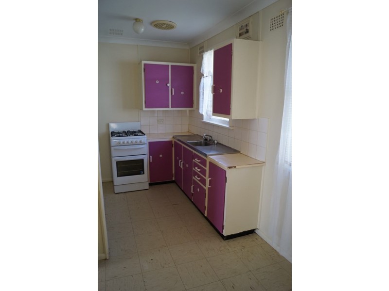 2 Leura Road, Orange NSW 2800