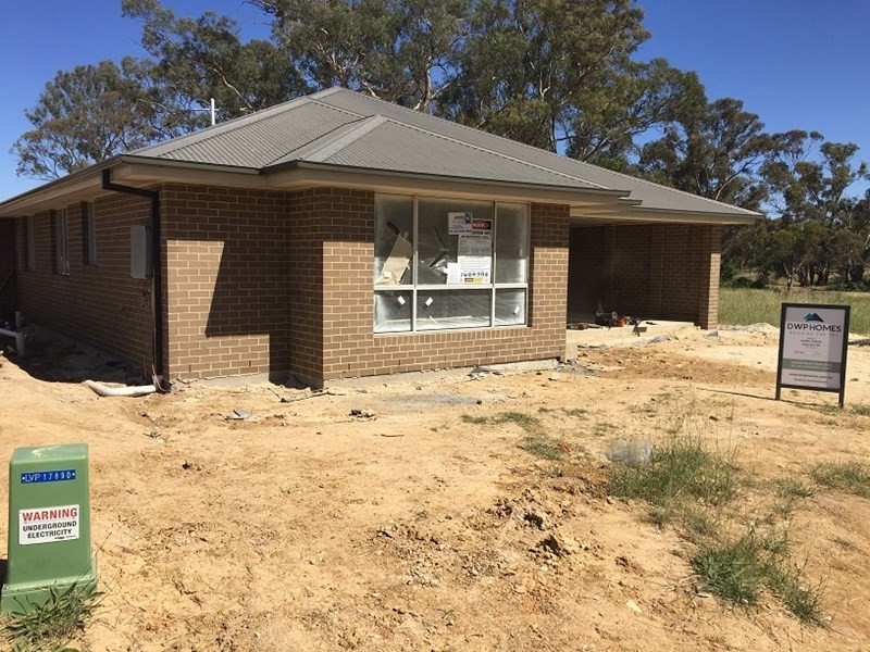 25 Hallaran Way, Orange NSW 2800