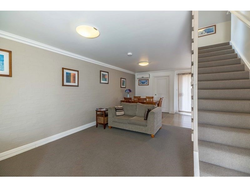 1/35a Mclachlan Street, Orange NSW 2800