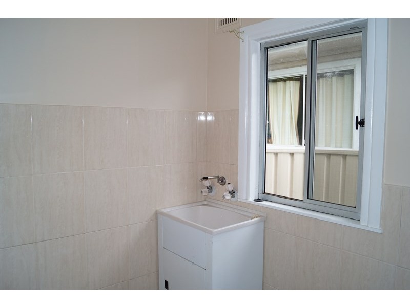 1A Racecourse Road, Orange NSW 2800