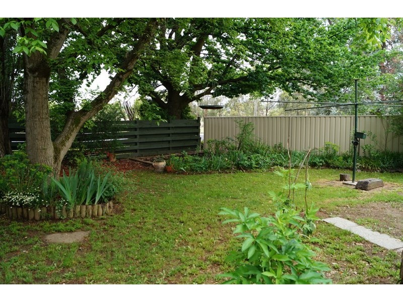 1A Racecourse Road, Orange NSW 2800