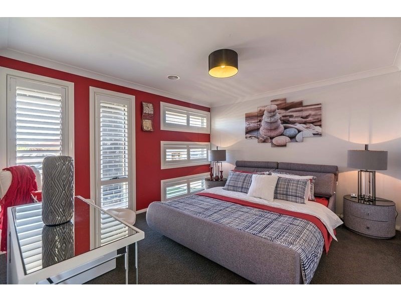 22 Molloy Drive, Orange NSW 2800