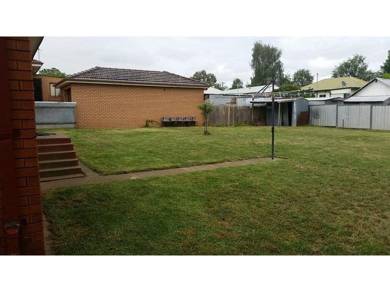 65 Park Street, Orange NSW 2800