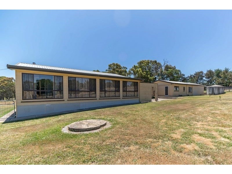 91 Radnedge Lane, Borenore NSW 2800