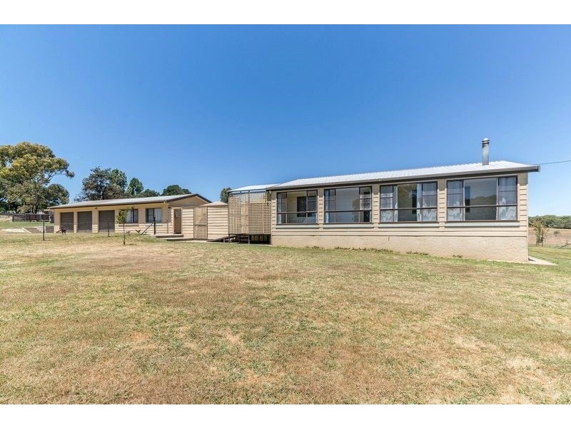 91 Radnedge Lane, Borenore NSW 2800