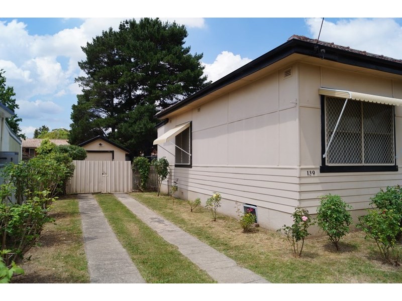 139 Bathurst Road, Orange NSW 2800