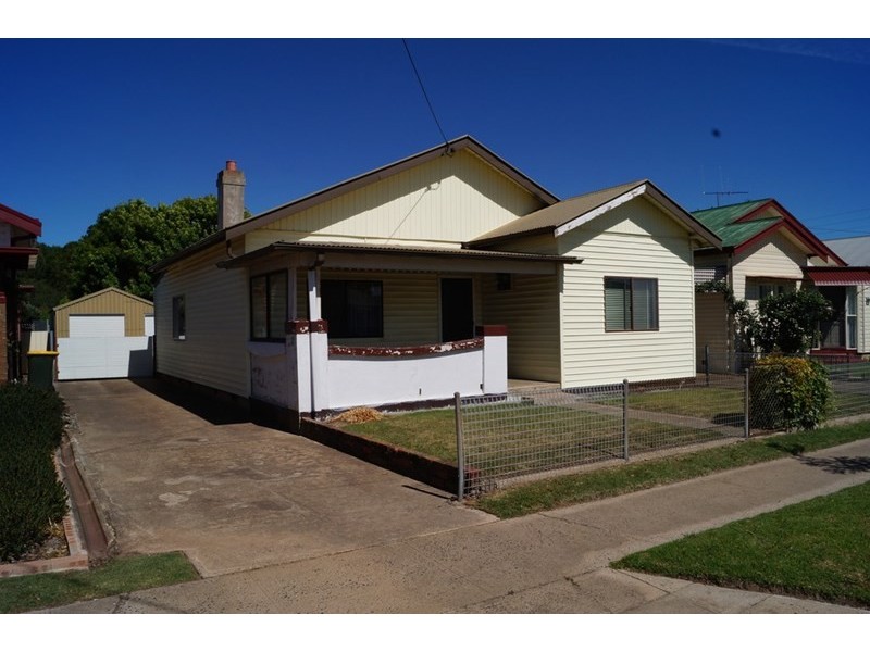 208 Mclachlan Street, Orange NSW 2800