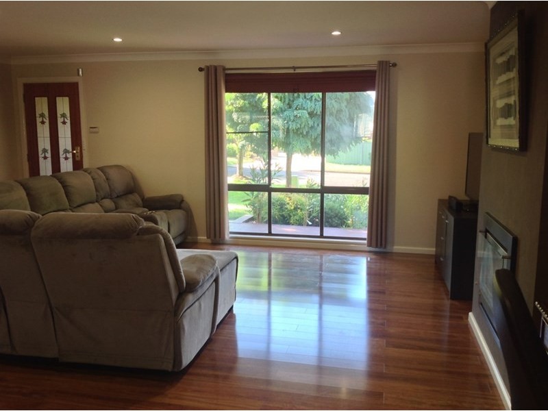 30 Monett Place, Orange NSW 2800