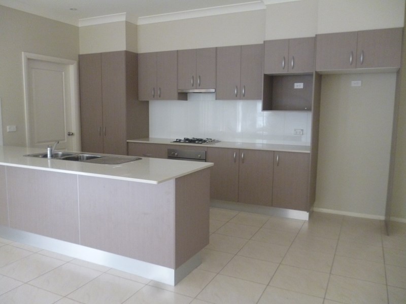 33 Emerald Street, Orange NSW 2800
