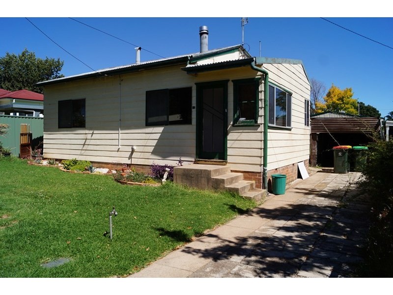 28 Buna Street, Orange NSW 2800