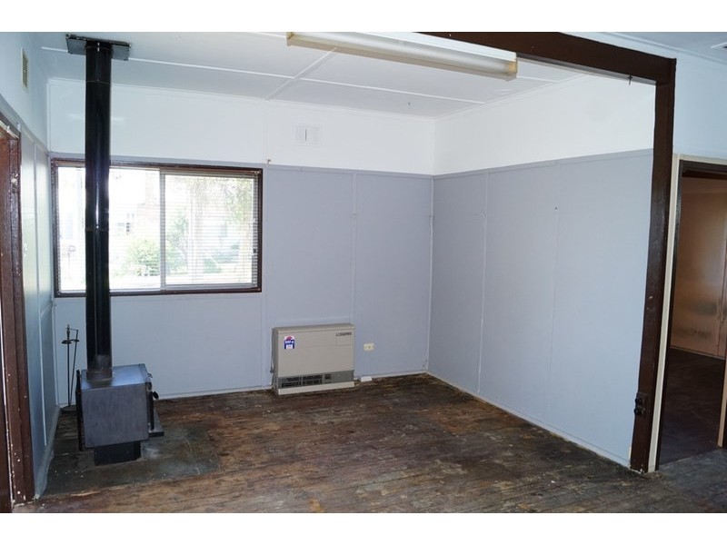 28 Buna Street, Orange NSW 2800
