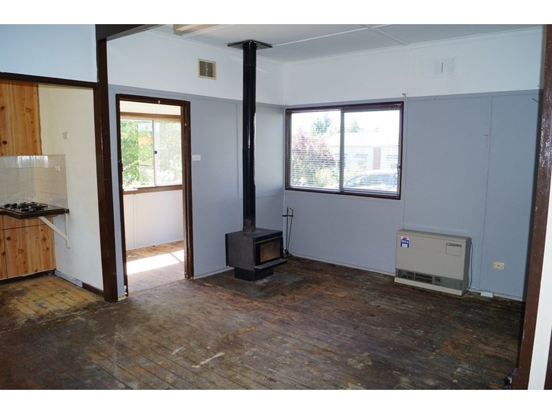 28 Buna Street, Orange NSW 2800