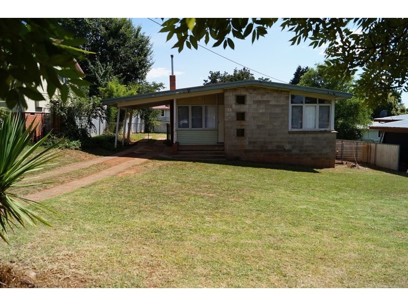 15 Goorawin Road, Orange NSW 2800