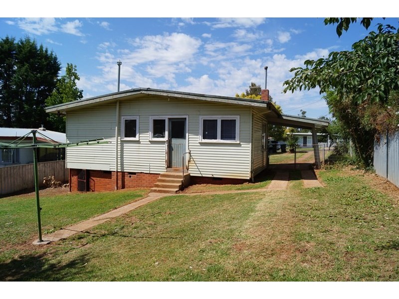 15 Goorawin Road, Orange NSW 2800