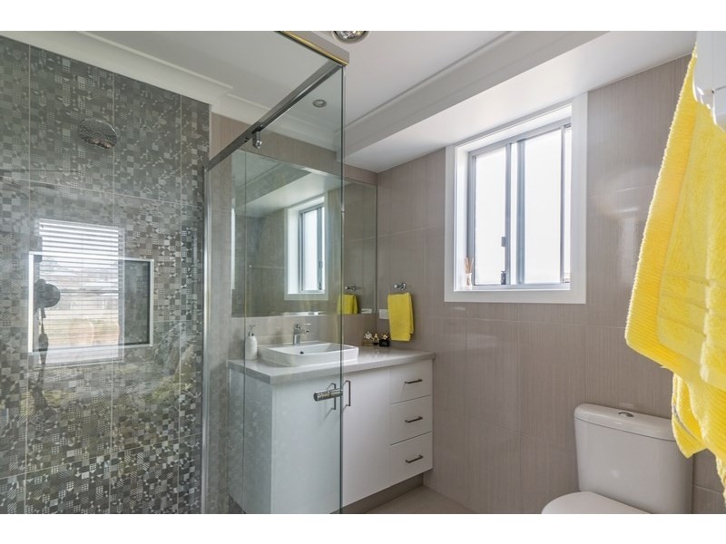 74 William Maker Drive, Orange NSW 2800