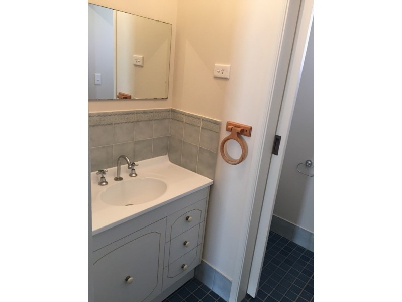 1 Fraser Place, Orange NSW 2800