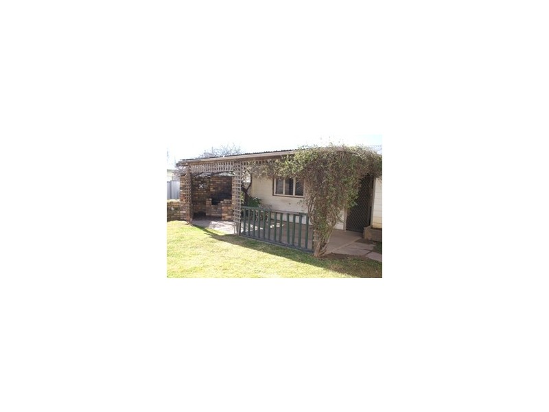 49 Bletchington Street, Orange NSW 2800