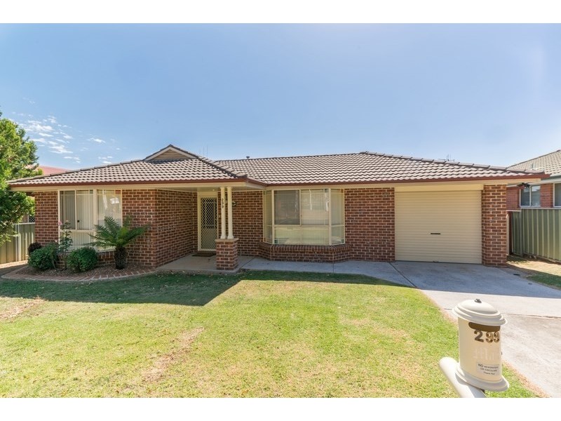 299 Byng Street, Orange NSW 2800