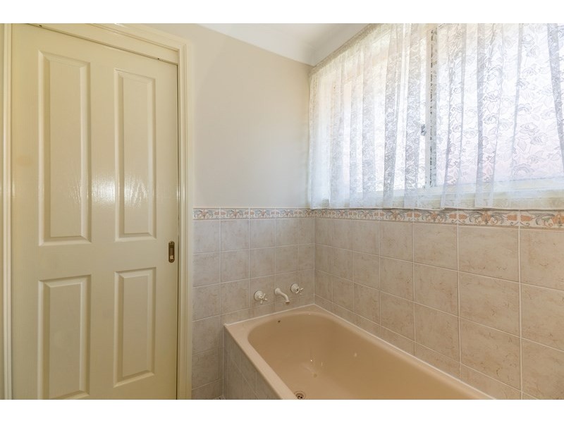 299 Byng Street, Orange NSW 2800