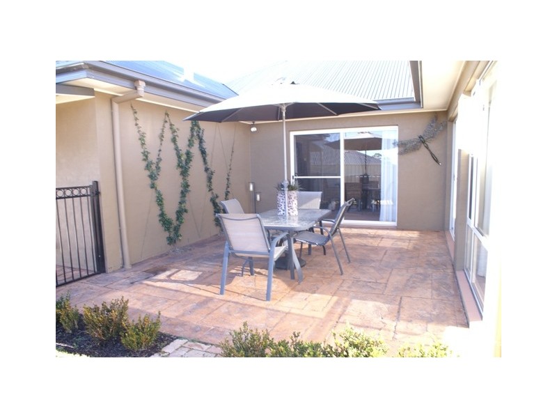 18 Rutherford Place, Orange NSW 2800