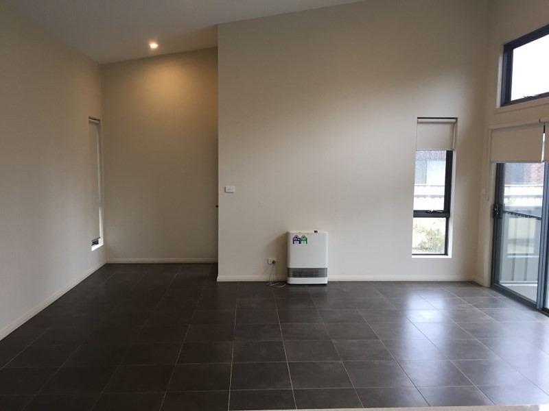 9D Windred Street, Orange NSW 2800