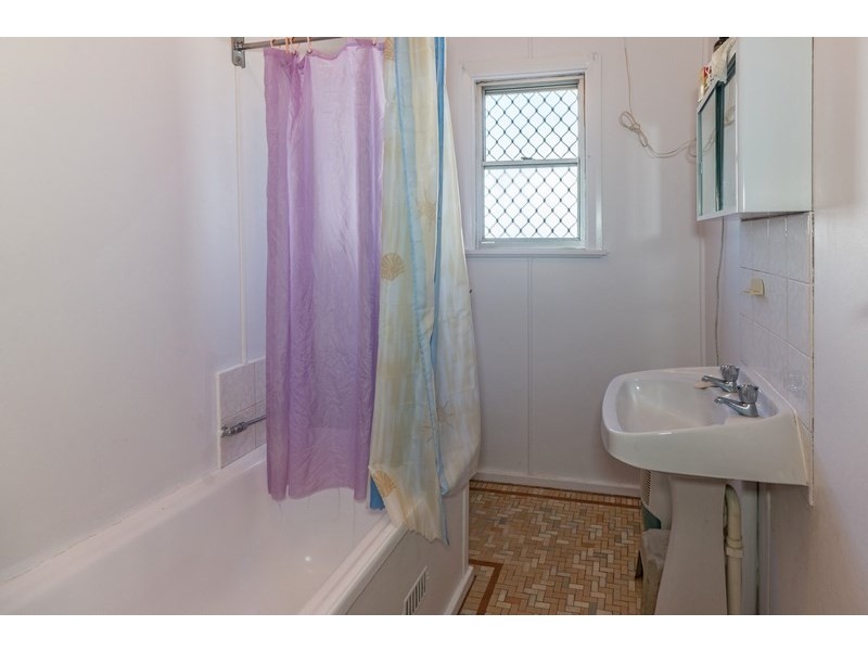 8 Bardia Avenue, Orange NSW 2800