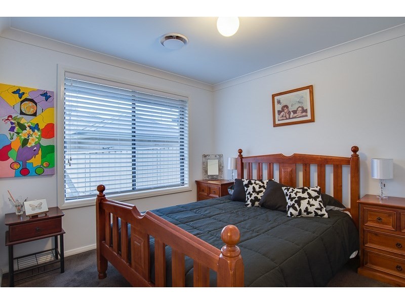 17 Robinson Court, Orange NSW 2800