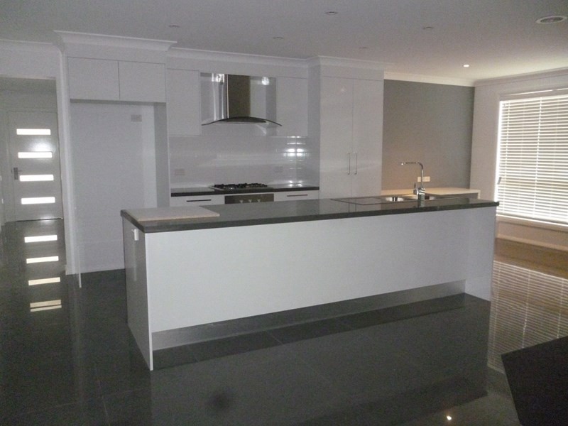 2 Downey Crescent, Orange NSW 2800